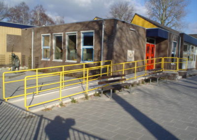 Hekwerk geel op voetplaten