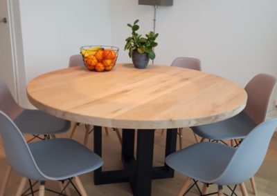 Ronde tafel met vierkant poot 4 delen